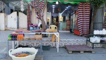 Bayanlu Market