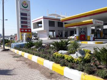 Chami Rezan Gas Station