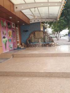 Galala Beauty Butcher