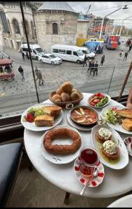 Galala Grocery