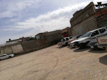Lawand Parking