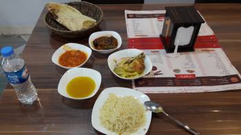 Lolo Rest & Cafe